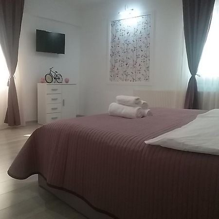 Apartament Liliac Bukurešť Exteriér fotografie